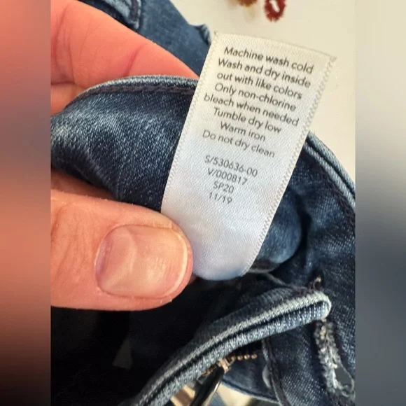 Athleta Sculptex Ultra Skinny Denim Mid-Rise Jeans - Picture 12 of 12